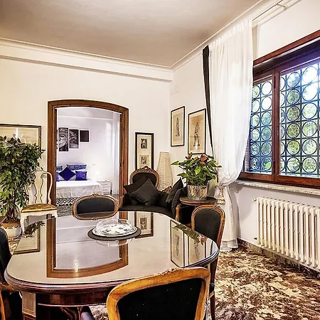 شقة Vatican House